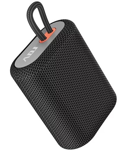 Speaker Bluetooth portatile Jump con porta di ricarica Type-C e Bluetooth 5.2 con connessione stabile fino a 10m. Batteria al Litio 1200mAh. Supporta TF Card fino a 32 Gb. Struttura in tessuto e ABS di colore nero